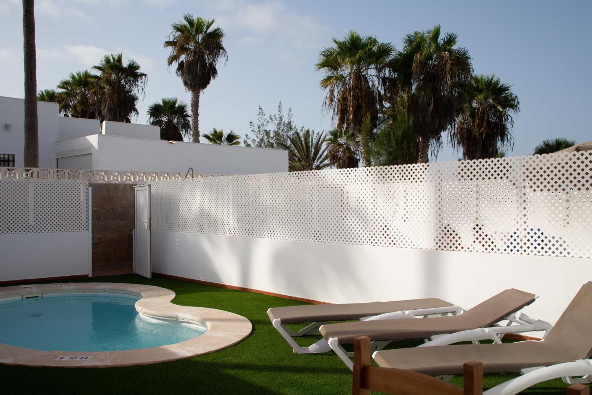 Galera Beach Boutique Art Villas With Private Pools, Free Wifi & Bbq, Corralejo By Amazzzing Travel Экстерьер фото